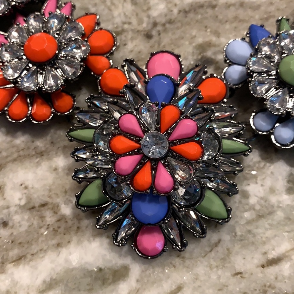Colorful statement necklace - Picture 4 of 4